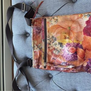 Elegant Floral Maurizio Taiuti Crossbody Bag